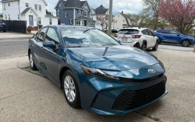 2025 Toyota Camry LE Hybrid